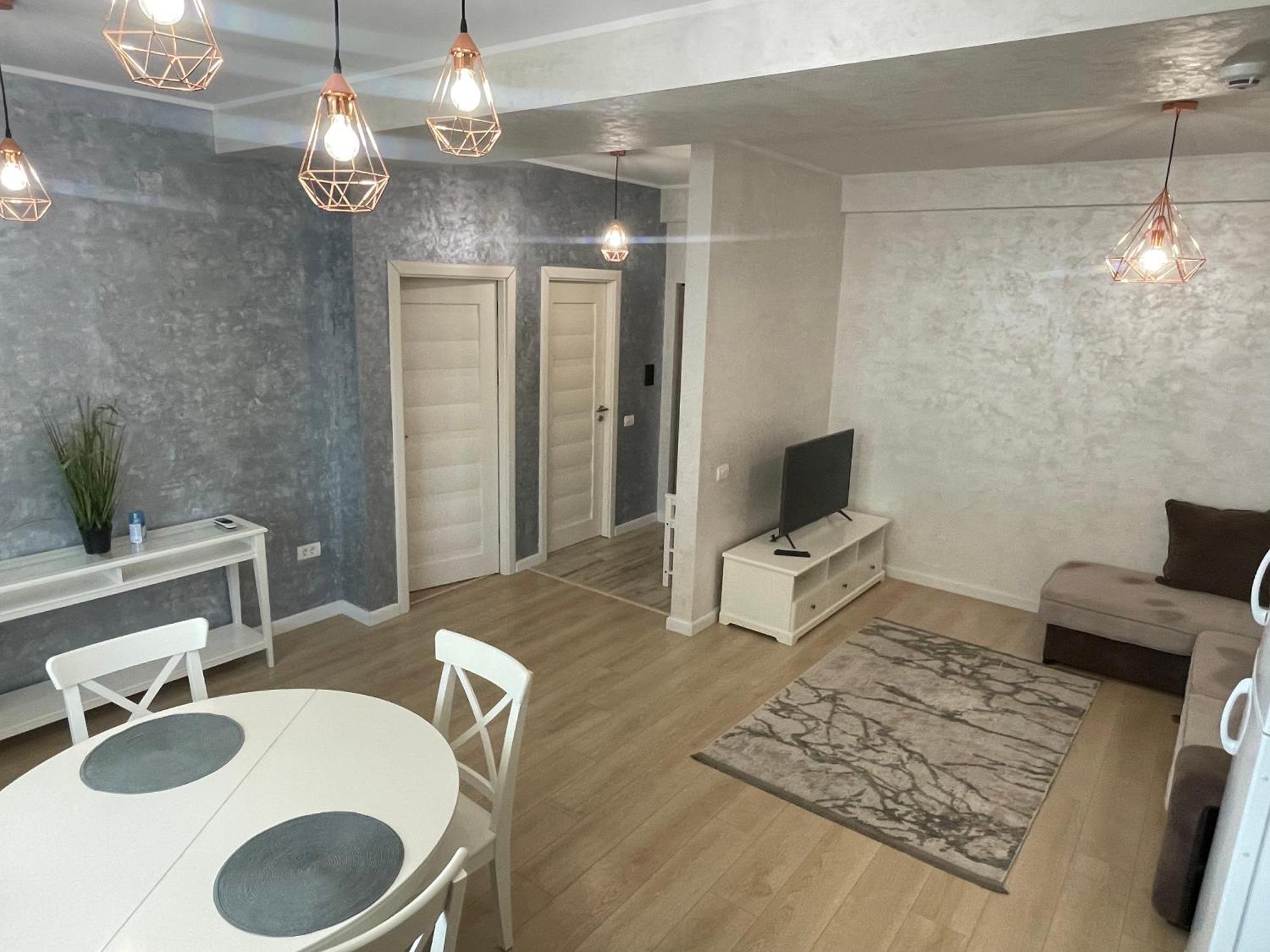 Myamar Apartment Mamaia Exterior photo
